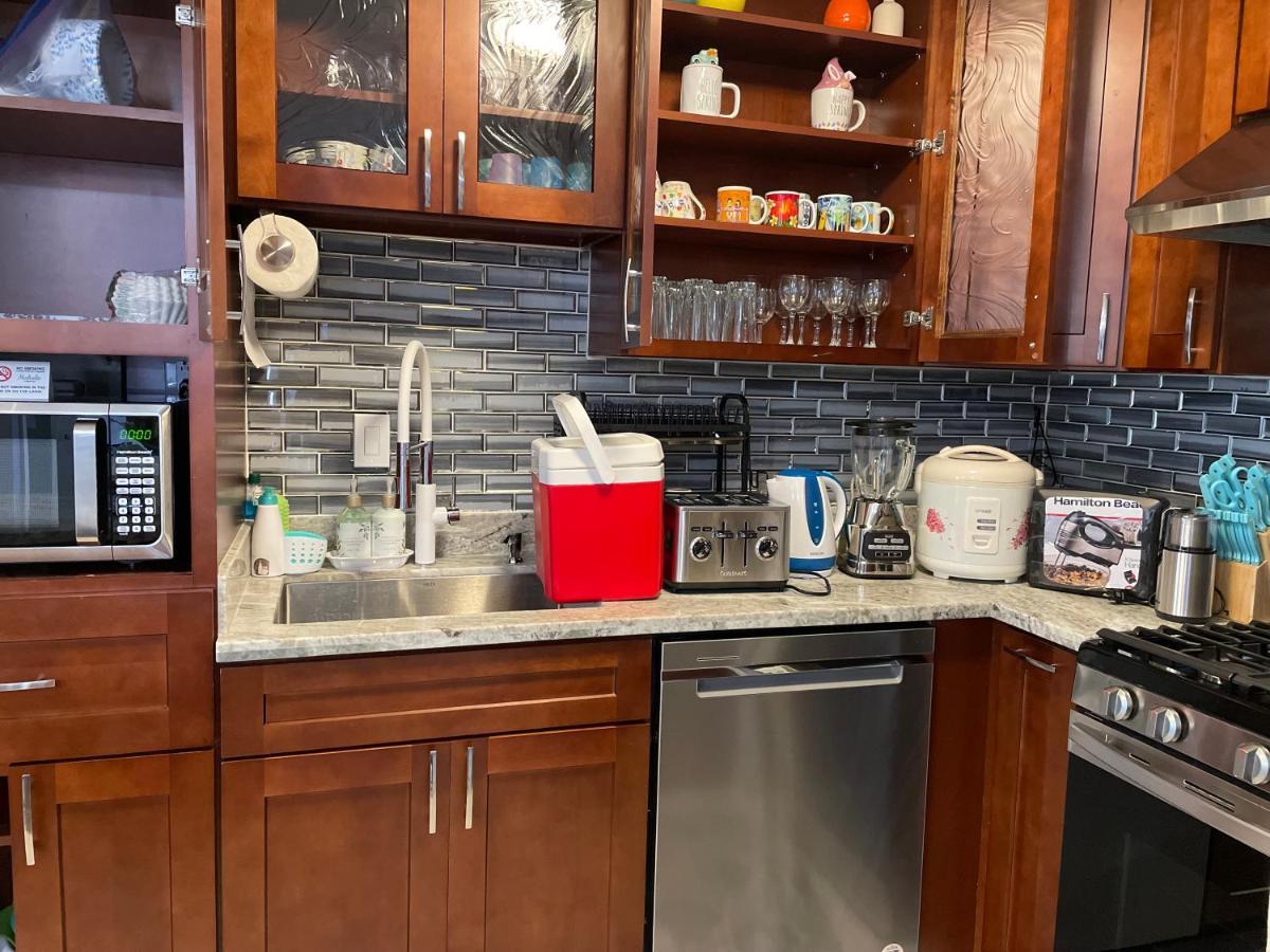 Amazing Waikiki Beach Condo 2Bed2Bath+Free Parking هونولولو المظهر الخارجي الصورة